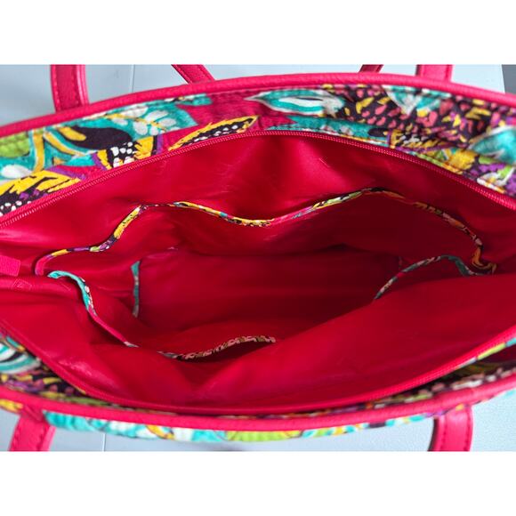 Vera Bradley Rumba quilted tote purse zip close vegan leather bottom & straps - Picture 10 of 12